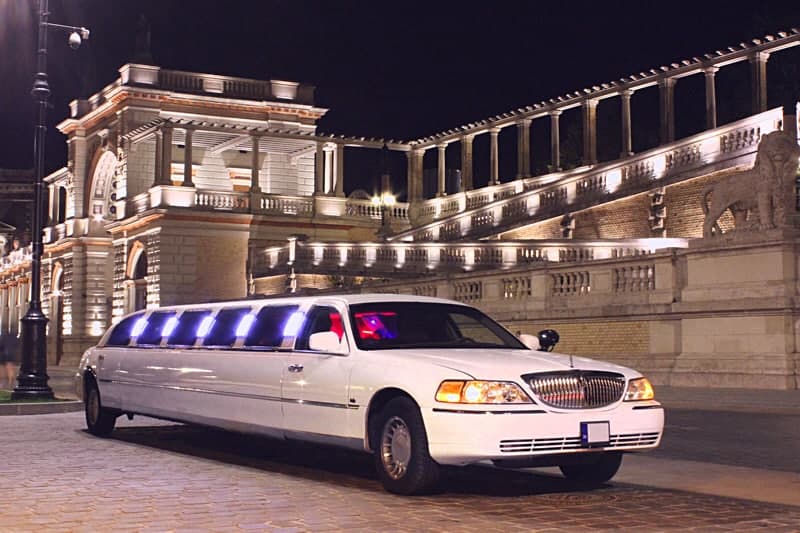 Lincoln Limousine