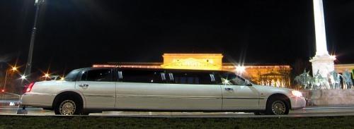 Lincoln Limousine