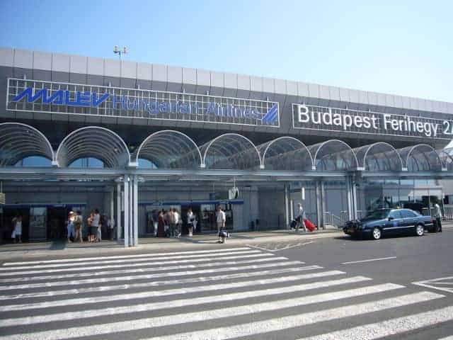Private BUS Airport transfer both way